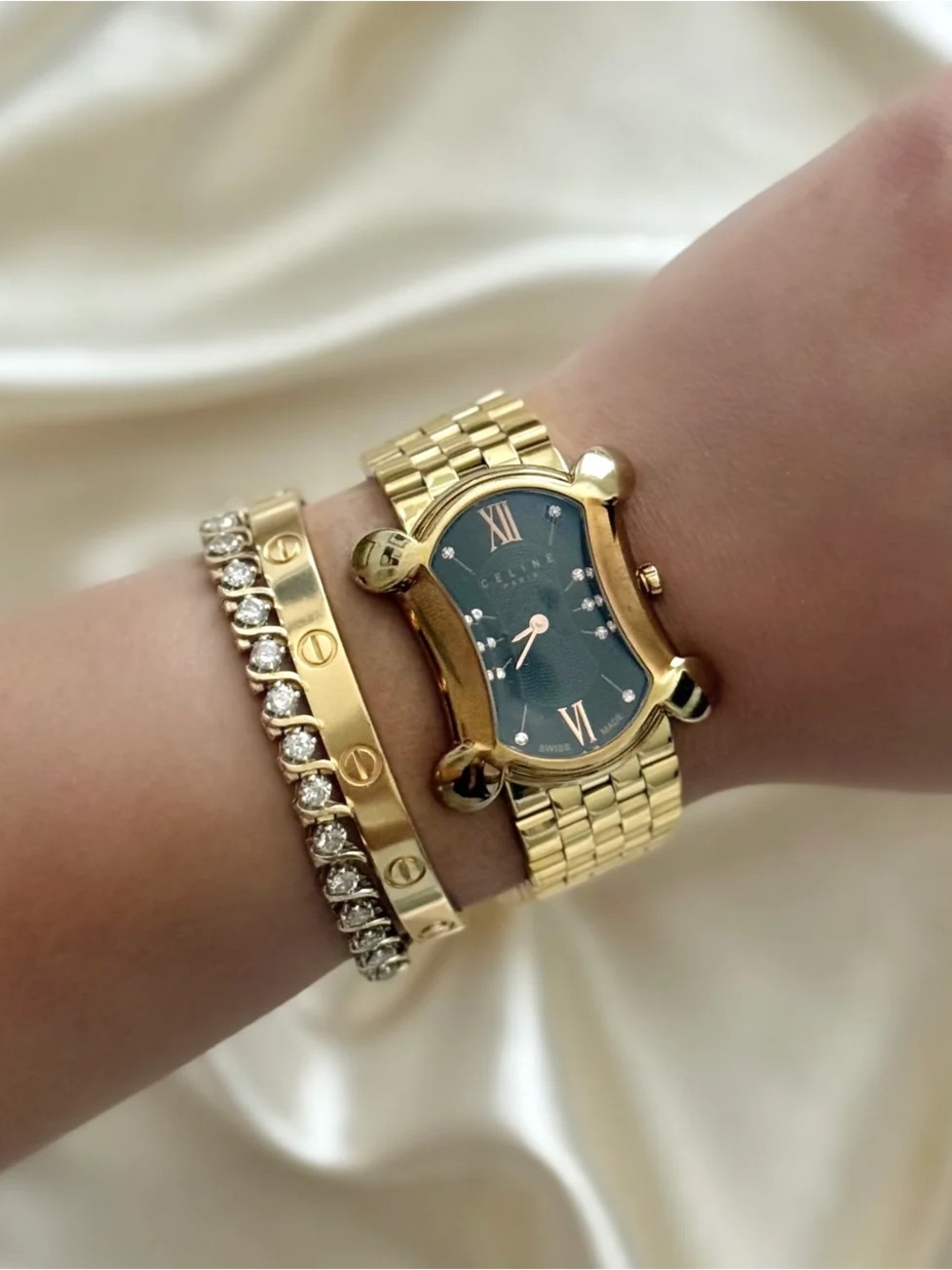 AUTHENTIC VINTAGE CELINE DIAMOND TRIOMPHE WATCH